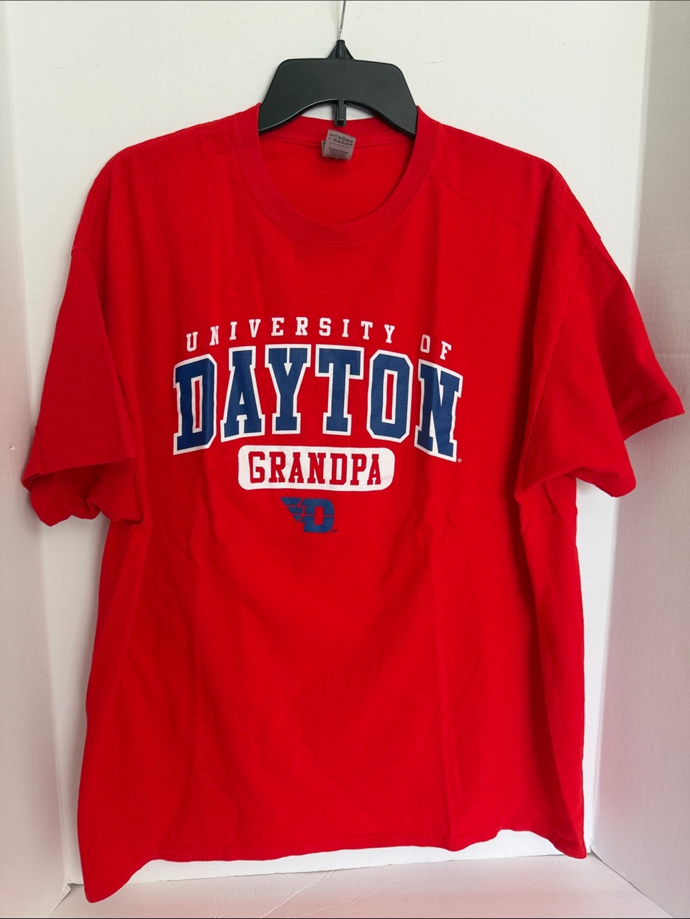 Gildan Red University of Dayton 'Grandpa' Graphic Tee men’s size XL  NWOT